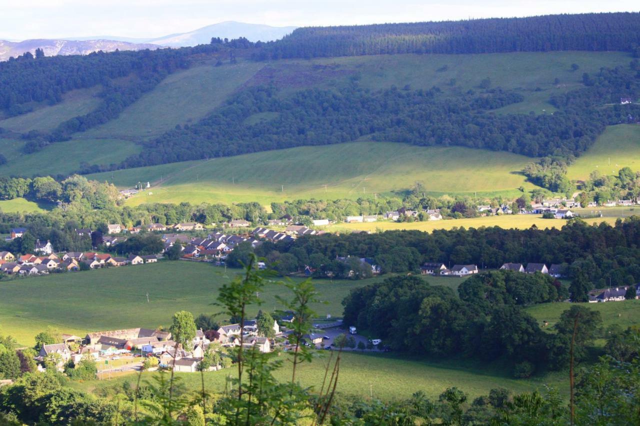 Achmony Holidays Villa Drumnadrochit Bagian luar foto